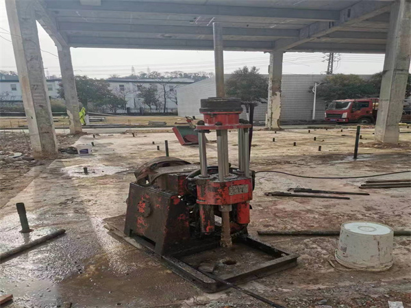 龙湖袖阀管小导管注浆加固施工工艺